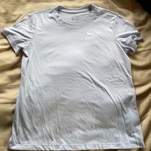 Women’s medium Nike athletic Tee